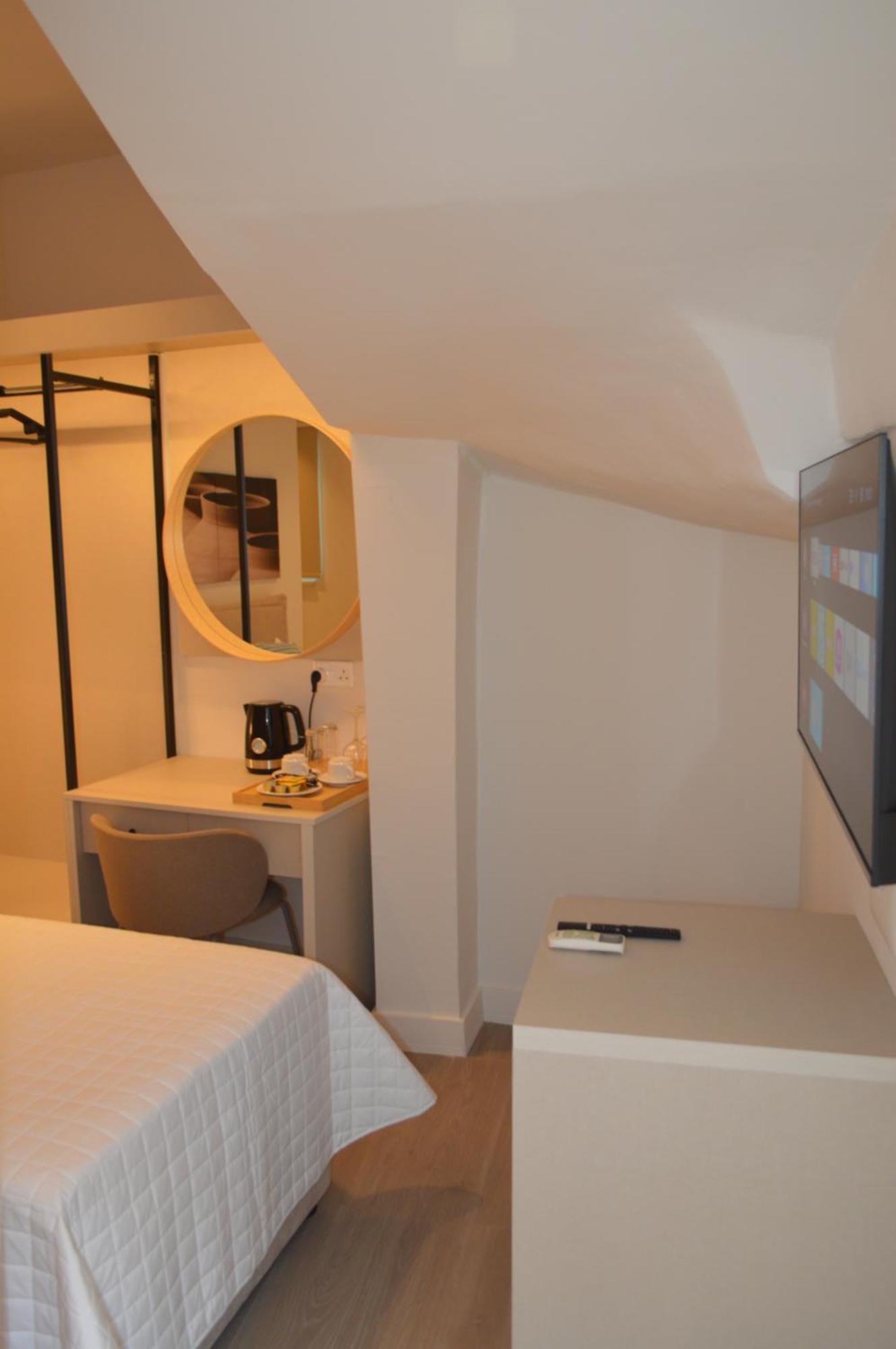 Leondiana Boutique Hotel Larnaca Exterior photo